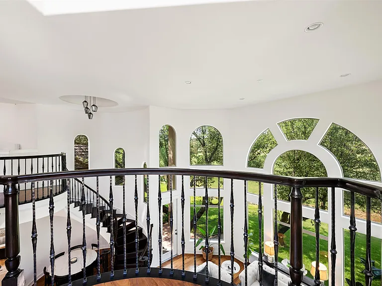 64 Tiburon Dr — Photo 33