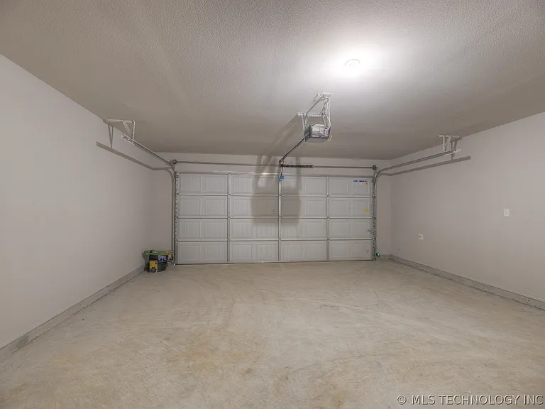 3710 S 13th Pl — Photo 27