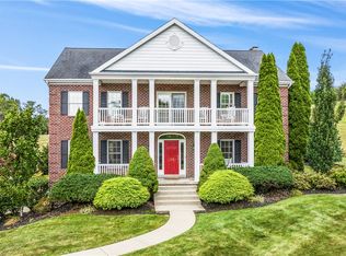 113 Country Corners Cir, Venetia, PA 15367