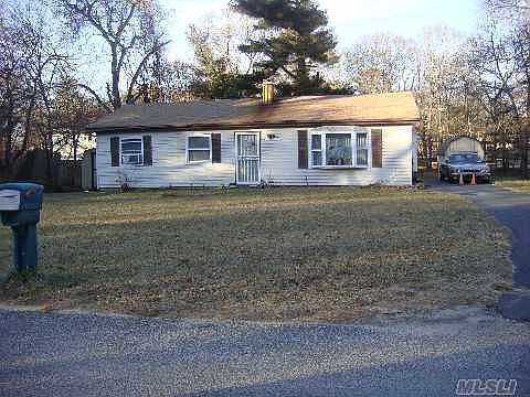 2nd image of 25 Cedar Ln
