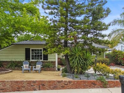 8407 Broadacre Dr, Sun Valley, CA, 91352