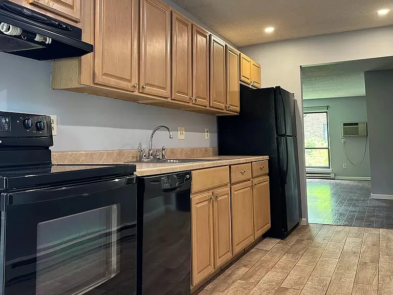 73 Wellington Dr — Photo 13