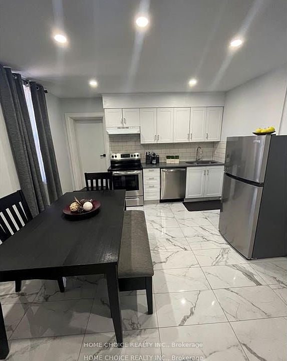 756 Dundas St W, Toronto, ON M6J 1T8 Zillow