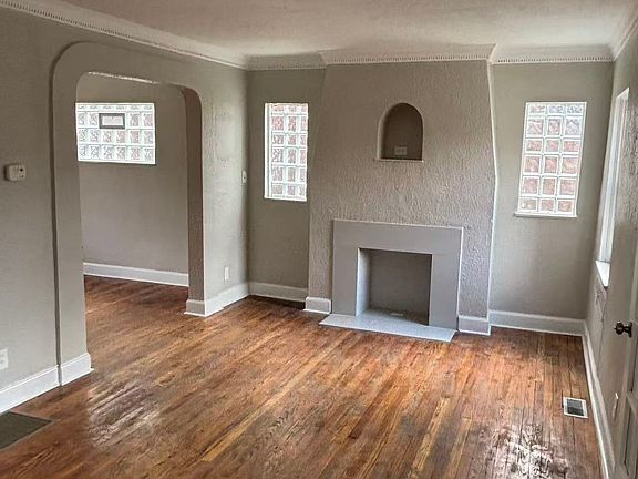 4th image of 17354 Griggs St