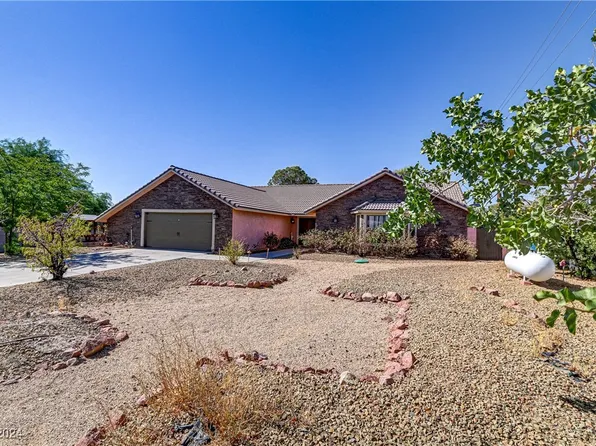 7045 Eldora Ave, Las Vegas, NV 89117
