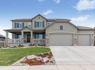 719 W Pine View Dr, Saratoga Springs, UT 84045