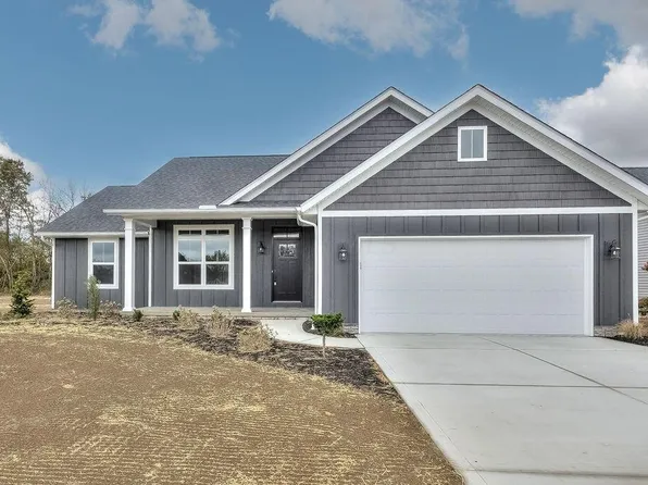 221 De Rosa Dr, Johnstown, OH 43031