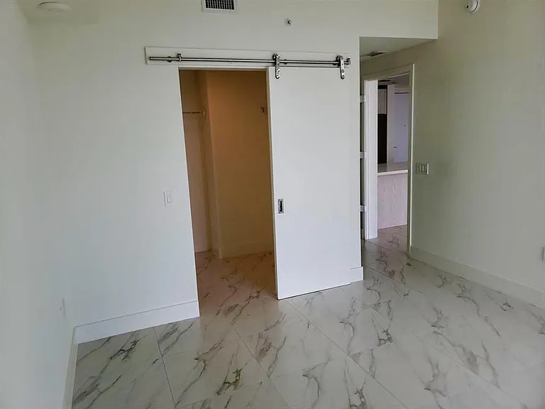 2000 Metropica Way #2107 — Photo 21