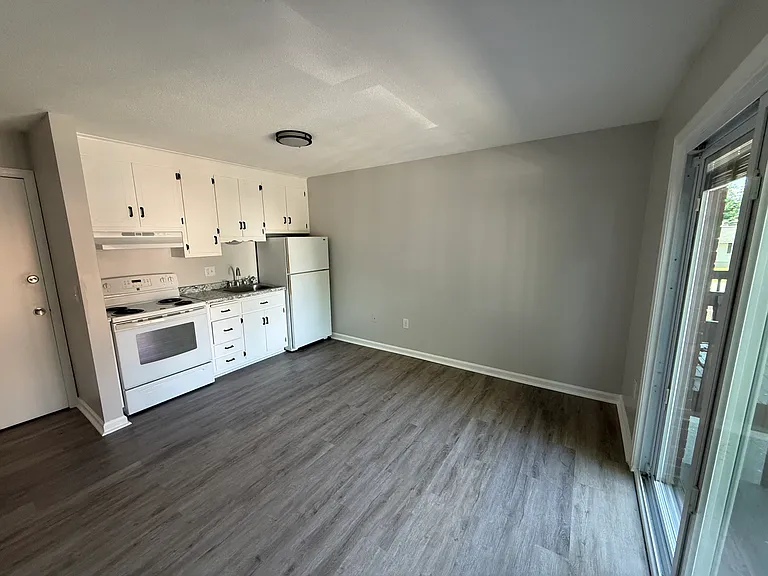 4 Cianci Ave #6 — Photo 2