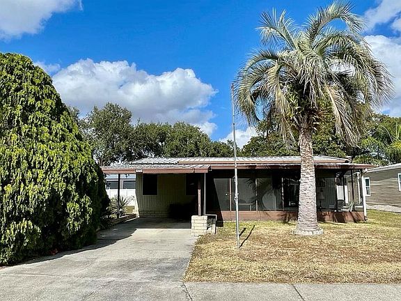 4th image of 36335 Bonney Dr