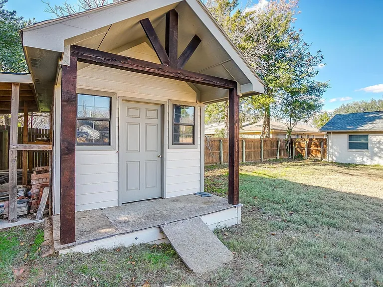 1812 Winchester Way — Photo 42