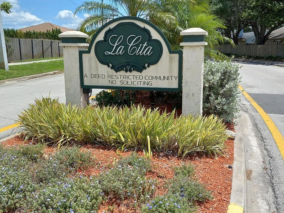 1st image of 1219 Country Club Dr #1224