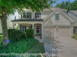 18829 Victoria Bay Dr, Cornelius, NC 28031