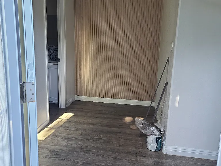 8826 Tyrone Ave #1 — Photo 4