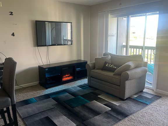 4th image of 1850 Colony Dr APT 3D