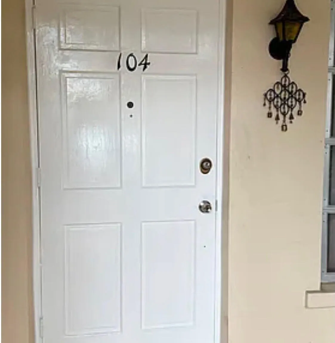 2 bed, 2.0 bath, 1000 sqft, $1,700 — Photo 2
