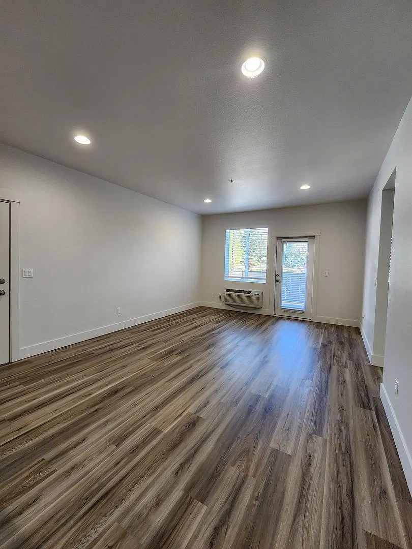 New Construction - Beautiful Keizer Apartment Homes — Photo 2
