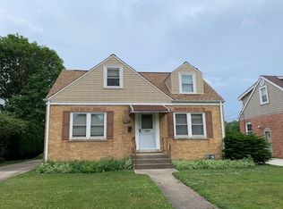 405 N Elm St, Mount Prospect, IL 60056
