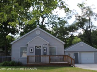 3720 Glenwood Ave, Lansing, MI 48910