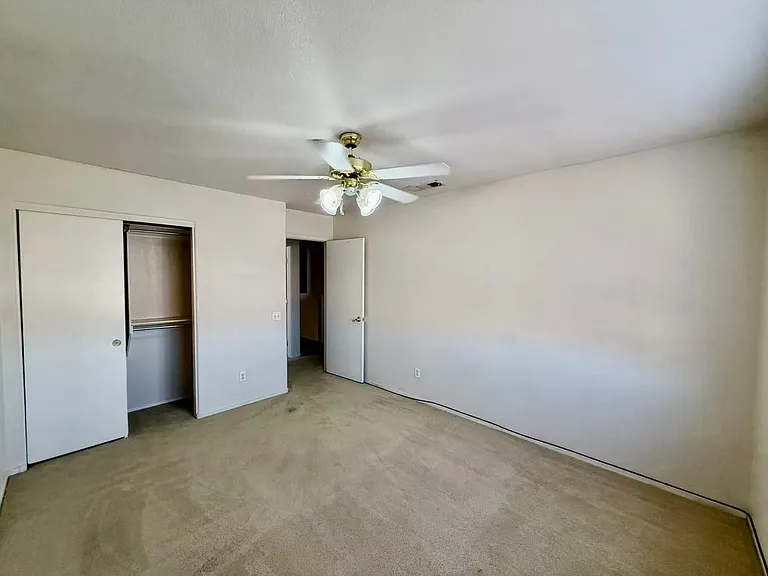7932 Seabourn Ct — Photo 15