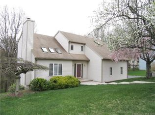 29 Brookview Ln, Middletown, CT 06457