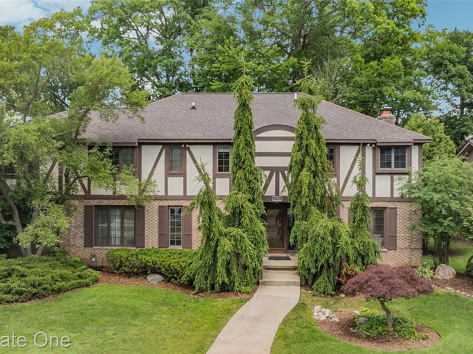 1st image of 2250 Bloomfield Woods Ct