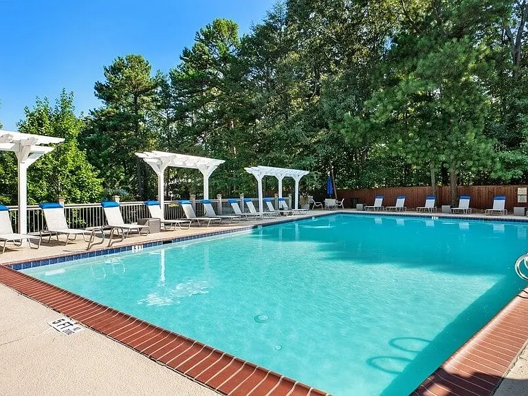 Paramont — Photo 2