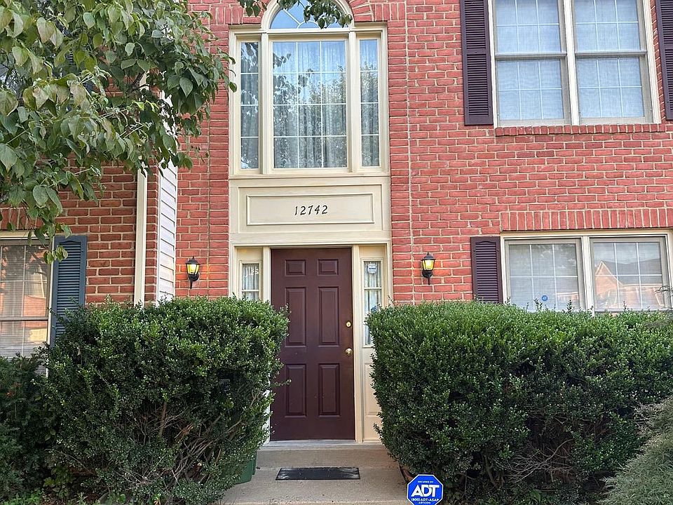 1st image of 12742 Sidney Way