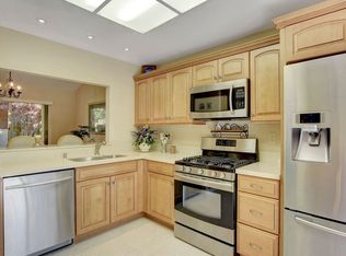8812 Litchfield Ave, Las Vegas, NV 89134