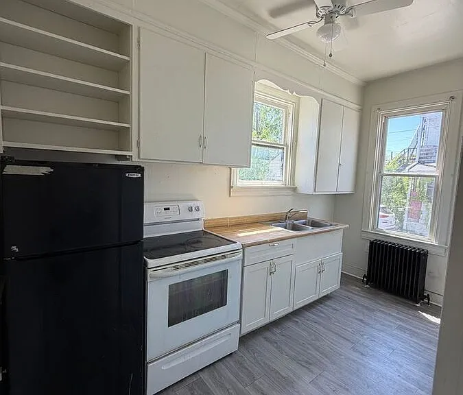 444 Park St #444 PARK ST - APARTM — Photo 7