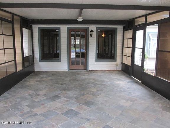 3rd image of 17399 Normandy Blvd