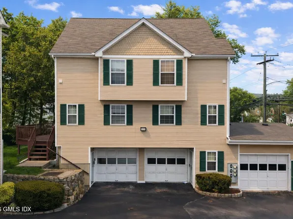 680 Hope St Unit 12, Stamford, CT 06907