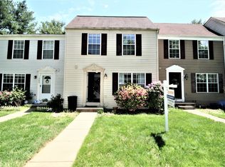 10602 Tuppence Ct, Rockville, MD 20850