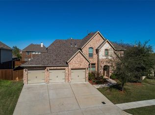 206 Hampton Dr, Fate, TX 75087