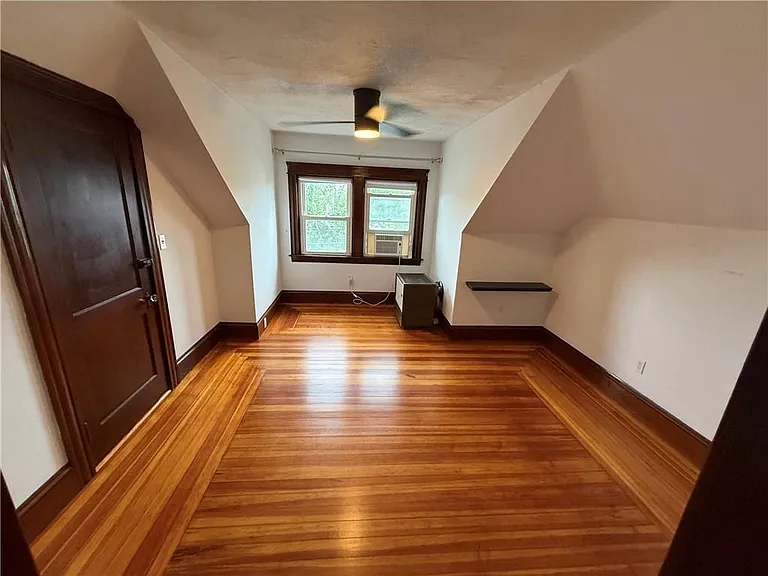 231 Orchard St — Photo 11