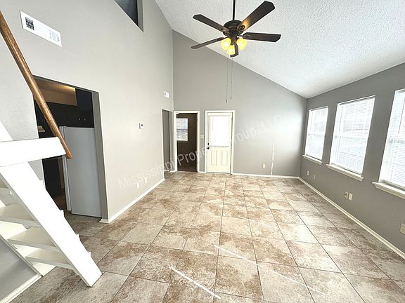 2nd image of 1 Woodward Pl #105