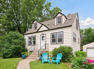 5010 Main St E, Maple Plain, MN 55359