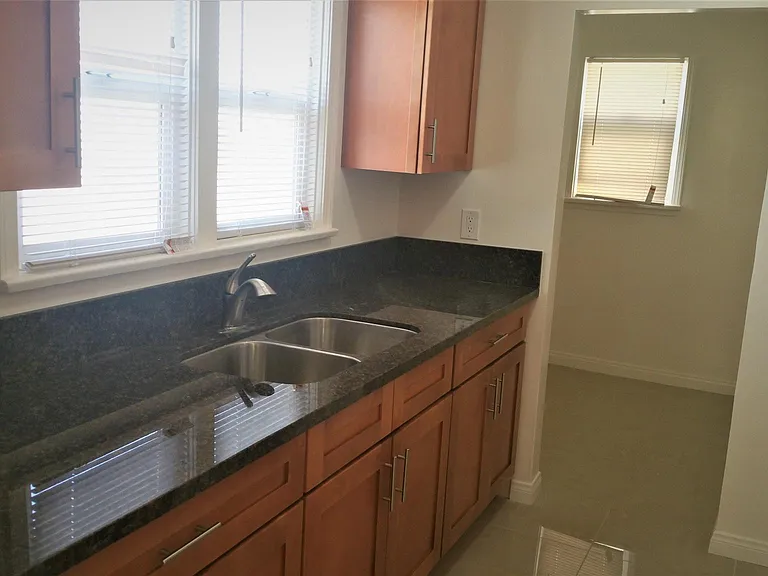 3509 Ellison St — Photo 13