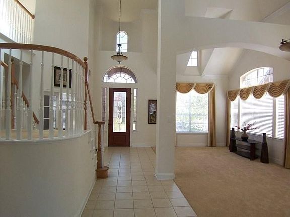 3rd image of 9033 Bottlebrush Ln