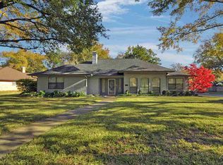 5908 Stoneleigh Dr, Tyler, TX 75703