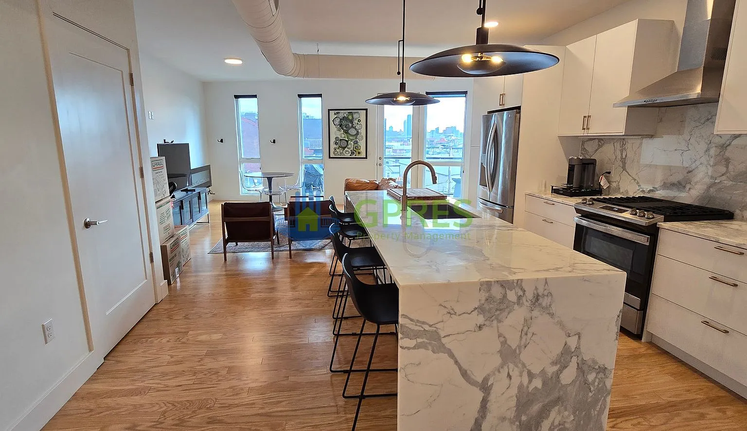 Lawrenceville 2BR/2BA Condo with, Private Balcony, In-Unit Laundry, Gym rooftop deck — Photo 4