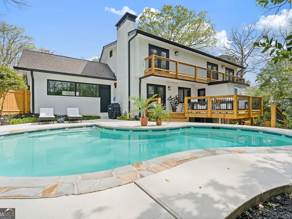 264 Devonwood Dr, Sandy Springs, GA 30328