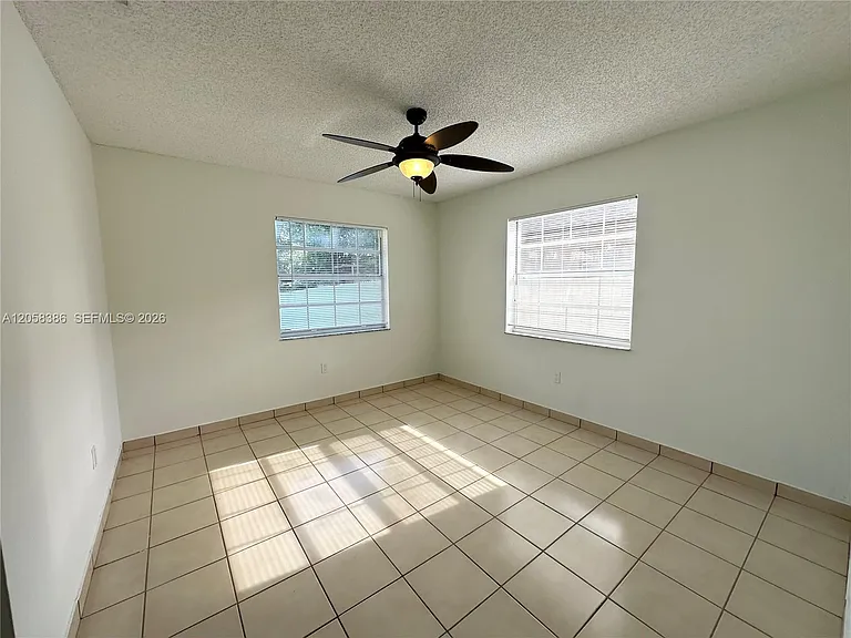 9540 SW 36th St #2 — Photo 10