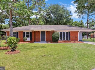 6 Palm Dr, Hinesville, GA 31313