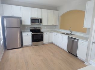 106 Walnut Woods Dr, Morrisville, NC 27560