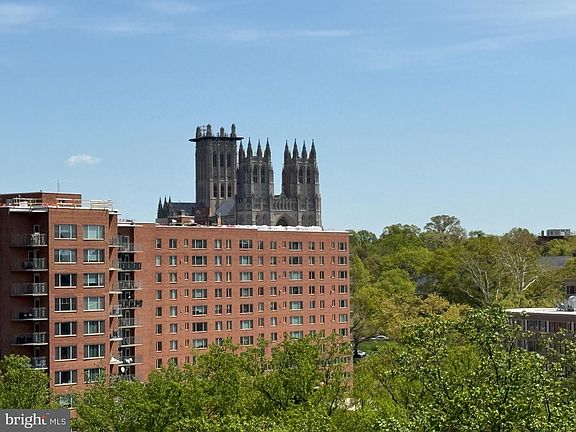 4th image of 4201 Cathedral #1406E