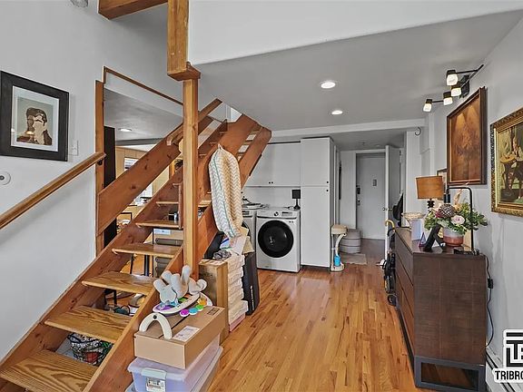 5th image of 395 Smith St #3F