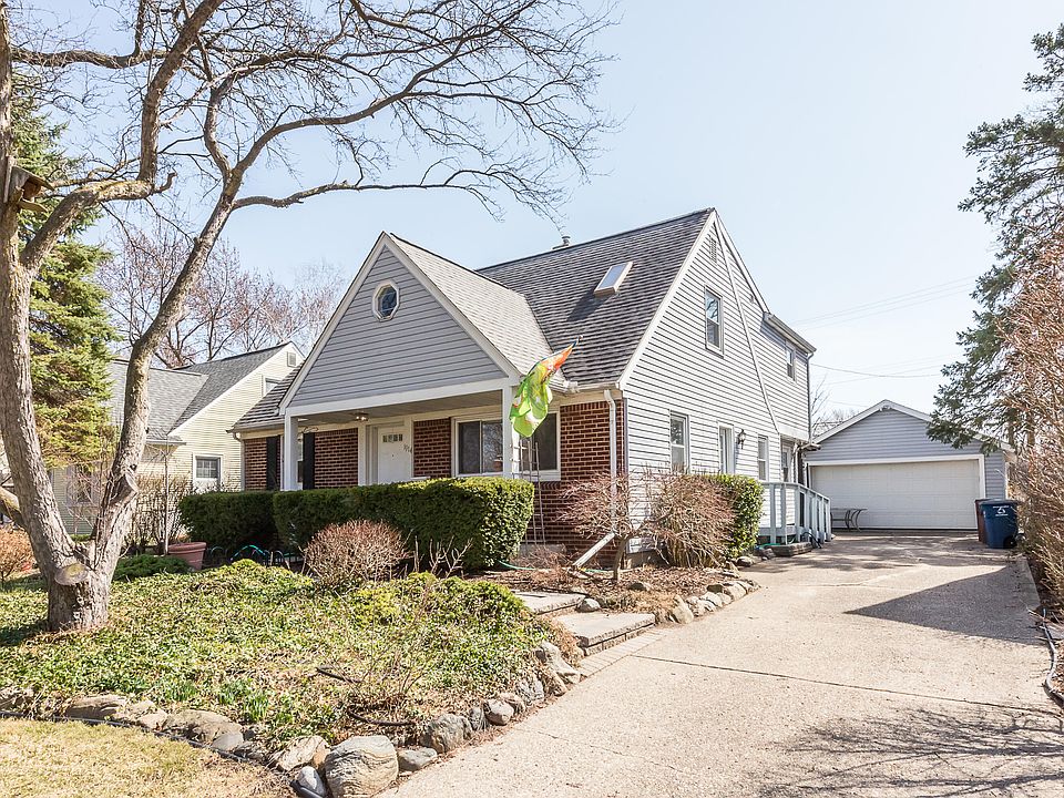 1st image of 1914 Crestland Dr