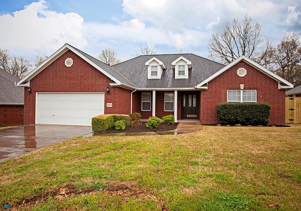 1st image of 404 Old Forge Dr