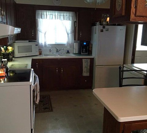 4th image of 35 Cumberland Ave